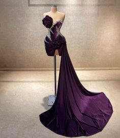 Slytherin Fashion, Strapless Homecoming Dresses, Fire Clothes, Purple Velvet Dress, Purple Wedding Dress, Purple Prom, Formal Occasion Dress, Birthday Fashion, Purple Prom Dress