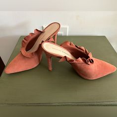 Great Condition! Size 7.5 Pink Heels, Blush Pink, Shoes Women Heels, Pink Ladies, Blush, Shoes Heels, Women Shoes, Heels, Pink