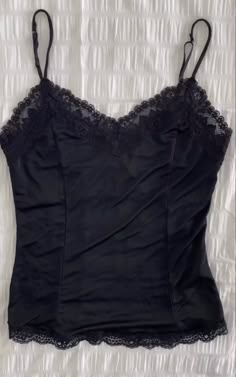 Lacy Tank Tops Y2k, Black Fitted Y2k Camisole, Black Lace Trim Sleep Top, Black Y2k Camisole Top, Goth Princess, Grunge Lingerie Top, Build A Wardrobe, Cute Fits