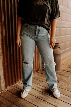 jeans, women's jeans, denim, skinny jeans, boyfriend jeans, high-rise jeans, perfect jeans, fashionable jeans, best jeans for women, denim pants Best Jeans For Women, Cool Winter, Sherpa Pullover, Perfect Jeans, Relaxed Fit Jeans, Best Jeans