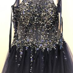 Brand New Gianni Bini Beaded Dress. Elegant Beaded Homecoming Dress, Blue Embellished Evening Dress For Prom, Blue Embellished Evening Dress For Prom Season, Sleeveless Beaded Homecoming Dress, Royal Blue Embellished Evening Dress For Parties, Blue Sleeveless Dress With Beaded Straps, Blue Embellished Sleeveless Sequin Dress, Blue Sleeveless Sequin Dress For Homecoming, Blue Sequin Evening Dress For Prom Season