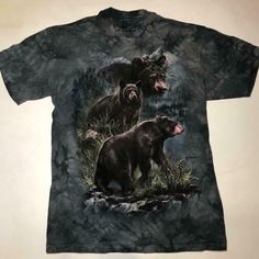 Do You Love Bears? Be At One With Your Inner Self With This Black Bear Adult T-Shirt From The Mountain! ~ Classic Style Pre Shrunk Mottle Dye Adult Unisex T-Shirt With A Generous Cut. Each One Is Unique! ~ Made From 100% Heavy Weight Cotton. 100% Irresistible. ~ Features Amazingly Realistic Graphics And Vibrant Colors. ~ Machine Washable And Can Be Ironed Over. Designs Will Not Fade Or Crack. Condition - Brand New! Unused In Perfect Condition. Black Bear Cubs, American Black Bear, Black Bear Cub, Black Bears, Cat Hoodie, Nature Forest, Tiger T Shirt