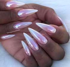 Acrylic Nails Chrome, Ombre Chrome Nails, Nailart Ideas, White Almond Nails, White Chrome Nails, Almond Nails French, Almond Shape Nails