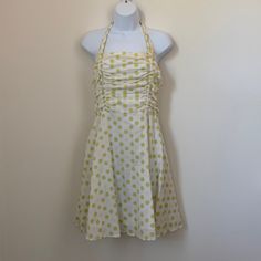 Cute Retro Halter Dress, Perfect For This Summer! Lime Green With Pale Yellow Polka Dots On A Cream Background. Ruched Bodice Is Super Flattering. Zip Back. Fully Lined. Made In The Usa!! Purchased From Macy’s, New With Tags, Never Worn. Polka Dot Mini Sundress For Summer, Fitted Polka Dot Summer Dress, Fitted Polka Dot Dress For Summer, Polka Dot Sundress For Spring Vacation, Spring Polka Dot Sundress For Vacation, Fitted Polka Dot Mini Dress For Beach, Polka Dot Halter Neck Summer Dress, Polka Dot A-line Mini Dress For Summer, Polka Dot Beach Dress For Spring