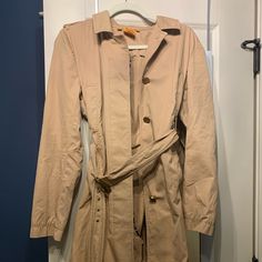 Says Size 10 Fits Like A Medium Or Small , Perfect Conditon Other Than Some Wear On The Buckle Tory Burch Trench Coat, Trench Coats, Tory Burch, Trench Coat, Jackets & Coats, Jackets For Women, Size 10, Buckle, Women Shopping