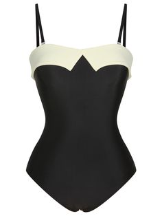 30-70% OFF✓ Fast Shipping✓Retro Stage’s Black White 1950s Solid Bandeau Swimsuit offers a sleek, timeless look for the perfect vintage beach day. Blair Waldorf Swimsuit, Goth Bathing Suit Bikinis, Soft Natural Kibbe Swimsuit, Cute Swimsuits Modest, Vintage Swimwear Aesthetic, Beach Goth Aesthetic, Old Money Swimsuit, Vintage Swimwear 1950s, 80s Swimwear