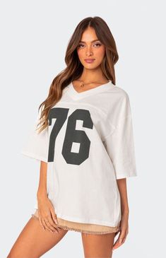 76 Oversized T-Shirt Oversized Jersey, Flannel Sweatshirt, Retro Jersey, Low Rise Jeans, Sweaters And Jeans, Oversized T Shirt, Top Fabric, Women Trends, Jersey Top