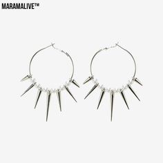 Product Introduction: Type: Earrings Style: Women's Material: Alloy Shape: Star Color: black, white Packing list: A pair of earrings Egirl Jewelry, Rock Accessories, Grunge Earrings, Earrings Cool, Spike Hoop Earrings, Grunge Accessories, Mens Earrings Hoop, Korean Earrings, Couple Jewelry