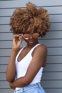 Blonde Natural Hair, Short Wavy Hair, Natural Hair Inspiration, Natural Hair Tips, Hair Texture, Dye My Hair, Curly Hairstyles