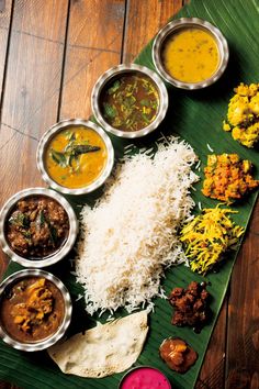 Indian Food Photography, Bengali Food, Grilled Tofu, Kerala Food, Vegetarian Snacks Recipes, This Is Your Life, Desi Food, India Food, Vegetarian Snacks