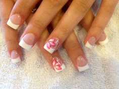 French Tip Nails With Pink Accent, French Tip Manicure With Flower, French Nail Flower Designs, French Tip Spring Nail Designs, French Tip Summer Nails Designs, French Manicure Designs With Flowers, Ring Finger Flower Nail Design, Holiday French Tip Nails Short, French Manicure With Flower Design