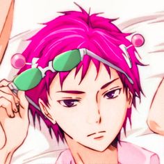 an anime character with pink hair and green sunglasses on her head, holding up her hand