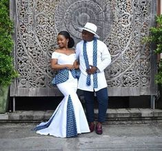 Couples Outfit Wedding Outfit Wedding Guests. | Etsy Fitted Ankara Fabric Sets For Wedding, Traditional Ankara Fabric Sets For Wedding, Prom Couples Outfits, African Print Wedding Dress, African Couple, Couples African Outfits, African Wedding Attire, Traditional Wedding Attire, African Traditional Wedding