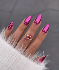 Nail Inspo Trendy Chrome, Fuschia And Silver Nails, Fushia Chrome Nails, Multicolour Chrome Nails, Magenta Nail Ideas, Hot Pink Chrome Nails Designs, Purple Pink Nails Designs, Hot Pink Metallic Nails, Bright Chrome Summer Nails