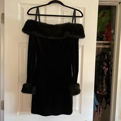 Vintage Black Cach Off The Shoulder Faux Fur Cuff Mini Dress Thee Dress The Pictures Do Not Do Her Justice. This Dress Is The Dress Of All Dresses And I Am So Sad To Be Letting Her Go But She Is Too Short For Me. Amazing Velvet Material With Fur Lined Neckline And Wrist Cuffs. Has Zipper Closure In The Back. Size Not Listed But I’d Say Fits Between A M/L It Has Light Boning On The Sides Vintage From The 80s Letting Her Go, Black Velvet Mini Dress, Cache Dress, Wrist Cuffs, Mini Velvet Dress, Velvet Material, The 80s, Too Short, Vintage Black