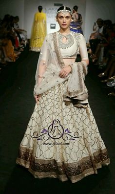 for replica mail to zifaafstudio@gmail.com or visit www.zifaaf.com Jayanti Reddy, Black Lehenga, Indian Bridal Lehenga, Traditional Indian Dress, Indian Lehenga, Indian Gowns, Indian Couture, Lakme Fashion Week, فستان سهرة