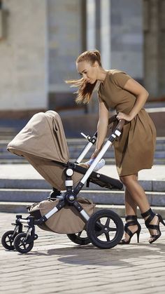 Which Nuna Stroller is best Nuna Stroller, Best Stroller, Baby Fotografie, Stroller Reviews, Mama Blog, Travel Stroller, Baby Hacks, Stroller, Baby Strollers