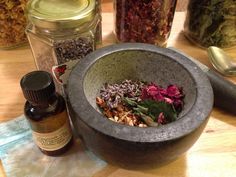 yogawitch: For the beginning witch, Herbal Chart By Use and How To Use Them Elemental Spells, Magia Das Ervas, Kitchen Witchery, Hedge Witch, Healing Herbs, Kitchen Witch, Green Witch, Homeopathy, Herbal Medicine