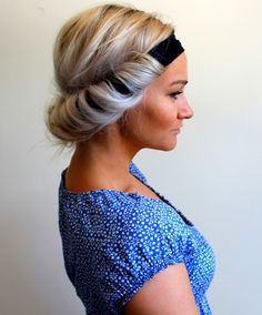 Easiest way to curl hair with headband Curl Hair With Headband Overnight, Heatless Curls With Headband, Ways To Do Heatless Curls, Headband Curls Overnight, Curl Hair With Headband, Easiest Way To Curl Hair, Heatless Curls Short Hair, Curls For Medium Length Hair