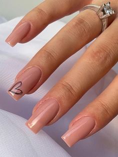 Ongles Beiges, Acrylic Nails Nude, Nude Nail, Nude Nail Designs, Beige Nails, Casual Nails, Acrylic Nails Coffin Short, Pink Nail