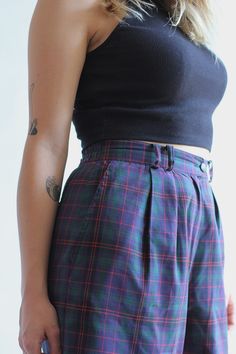 Vintage checked bermuda shorts *For women *High rise *Dark purple color *Excellent condition *Material: 67% Polyester + 33% Cotton Size: Medium Waist: 29 inch / 74 cm Hips: 42,5 inch / 108 cm Rise: 14,2 inch / 36 cm Inner length: 11,8 inch / 30 cm Outer length: 24 inch / 61 cm You can also check other shorts from my shop: https://www.etsy.com/shop/sisuvintagestore?section_id=21302544 --- SHIPPING --- Every parcel is shipped as registered priority. Shipping takes to 7-15 working days. Please allo Trendy Fitted Plaid Shorts, High Waist Plaid Summer Bottoms, High Waist Plaid Cotton Bottoms, High Waist Plaid Summer Pants, Trendy Plaid Short Bottoms, Trendy Short Plaid Bottoms, High Waist Plaid Cotton Shorts, Plaid High Waist Cotton Shorts, Vintage Plaid Bottoms For Summer