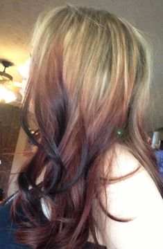 Confusing Photos, Cute Hair Colors, Hair Color Streaks, Dyed Hair Inspiration, Short Haircuts For Women, Pretty Hair Color, Pink Moon