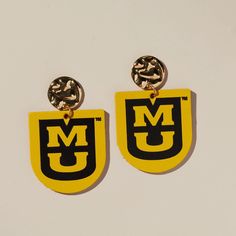 Get game-day ready with the Harper Earrings by Nickel & Suede. These Mizzou earrings are the perfect accessory for any Tiger fan. Roar with style and show your team spirit with these uniquely playful earrings. Go Tigers! Kilee Nickels, Go Tigers, Nickel And Suede, Blue Denim Dress, Chic Earrings, Hammered Gold, Lightweight Earrings, Sports Accessories, Light Weight Earrings