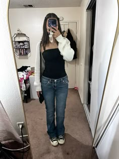 outfit inspo, true religion jeans, tube top Outfits With True Religion Jeans, Baddie Tube Top Outfits, Outfit Ideas Tube Top, Tube Top With Cardigan Outfit, Cute Outfits Baggy Jeans, No Crop Top Outfits, Long Tube Top Outfit, Miss Me Jeans Outfit Ideas, Outfits With Tube Tops