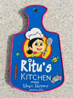 Clay Art For Kitchen, Diy Name Board, Kitchen Paintings Art Wall Decor Diy, Kitchen Decor Crafts, Kitchen Diy Decor Ideas Wall Art, Krishna Room Decor, Kitchen Clay Art, Kitchen Magnets Diy, Diy Kitchen Decor Indian