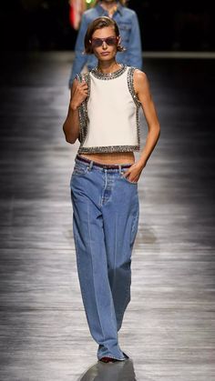 Gucci Spring, The Blonde Salad, David Koma, Milano Fashion Week, Gucci Fashion, Street Style Trends, Spring Summer 2024, Raw Denim