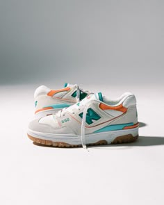 Retro New Balance Shoes, 550 Sea Salt, New Balance Shoe, Shoe Aesthetic, Kicks Shoes, Cute Nike Shoes, Hype Shoes, Cute Nikes