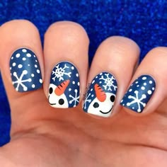 Nail Art For Really Short Nails, Snowman Nails Acrylic, Funny Christmas Nails, Gel Nails Christmas Designs, Christmas Short Nail Designs, Very Short Nail Designs, Snowman Nails Design