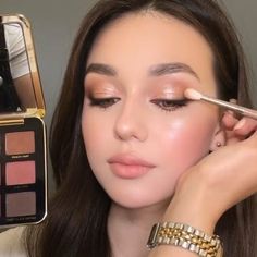 Soft Glowing Makeup, Soft Glam Looks Make Up, Wedding Mekup Ideas, Natural Makeup Soft Glam, Marron Dress Makeup Look, Glam Glow Makeup Look, Soft Autumn Makeup Tutorial, How To Do Lipstick Step By Step, Glowing Natural Makeup