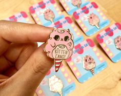 Prendedor gatito Candy esmalte duro Label Pin, Pin Game, Enamels