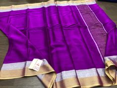 🌹PURE MYSORE SILK WRINKELED CREPE SILK SAREES. CONTRAST BLOUSE Mysore silk sarees have a sheen and luster not found in other silk saree types. An interesting fact about these sarees is that these are exclusively manufactured as opposed to other artificial silk fabric produced on a large scale. . #dfeminineshoppeestore DM for orders!!!!!!!. Dr Neeta sharma -8827366281 Styling Mysore Silk Saree, Ksic Mysore Silk Saree Blouse, Ksic Mysore Silk Saree With Price, Mysore Crepe Silk Sarees