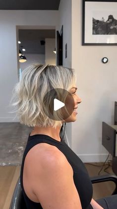 Womens Short Textured Haircuts, Lived In Bob Hair, Flippy Hairstyles Medium, Choppy Bob Hairstyles Messy Lob Over 50, Back View Bob Haircut, Textured Hair Tutorial, Shaggy Bobs For Thick Hair, Choppy Messy Bob, Choppy Bob Hairstyles Shoulder Length