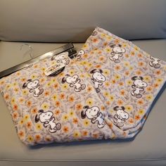 Brand New. Soft Berkshire Throw Blanket Measures 50" X 70" Size. Cute Dancing Snoopy With Light Grey With Orange And Yellow Flowers In Background Design. Comes From A Pet And Smoke Free Home. Dancing Snoopy, Snoopy Dance, Happy Dancing, Flower Bedding, Flower Blanket, Room Accessories, Orange And Yellow, Peanuts Snoopy, Fall Wallpaper