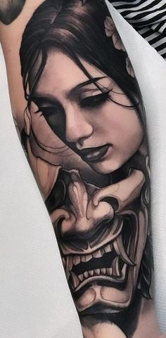 Realism Japanese Tattoo Sleeve, Geisha Hannya Tattoo, Samurai Face Tattoo, Realistic Japanese Tattoo, Japanese Realism, Felix Tattoo, Dragon Hand Tattoo, Mascara Oni, Japanese Warrior Tattoo