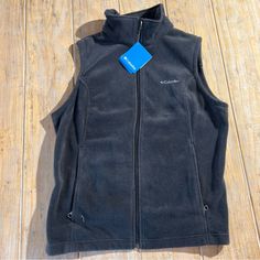 Columbia Benton Springs Modern-Classic, Durable Fleece Vest Is A Perfect Layer To Seal In The Warmth. Zip Up With Zipper Pockets. Black Fleece Outerwear For Hiking, Fitted Fleece Outerwear For Outdoor Activities, Navy Blue Vest, Hoodie Jacket Women, Vest Layering, Columbia Vest, Zip Up Vest, Vest Womens, Red Vest