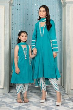 Maria B DW EA22 57 Ferozi Eid Casual Wear RTW 2022 Online Shopping is Original Ladies Clothing Brand, and provides both Styles shalwar kameez suits and kurtis. Kids Shalwar Kameez Design, Tulip Pants, Mom Daughter Outfits, Daughter Outfits, Mother Daughter Matching Outfits, Bandhani Dress