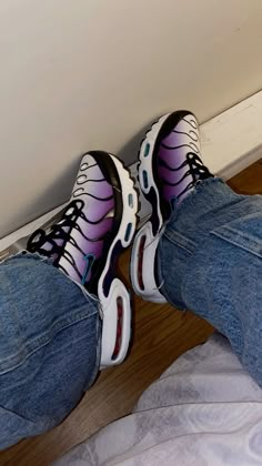 Nike Tn 1, Airmax Plus Outfit, Airmax Tn Outfit, Nike Tn Outfit, Tn Aesthetic, Tn Bleu, Foto Tn Nike, All Black Tns, Nike Tn Shoes