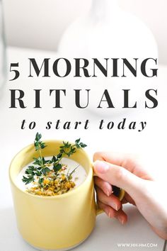 5 things to do every morning. These morning habits will turn your morning routine into something you look forward to, something that makes you want to wake up early and be productive! | #productive #morning #routine #healthy #habits Easy Breakfast For Early Mornings, Morning Routine Breakfast, Healthy Toddler Breakfast, Morning Routine Healthy, Morning Routine Ideas, Productive Morning Routine, Toddler Breakfast, Routine Ideas, Breakfast Routine