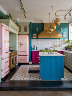 Kitschy Kitchen With Vibrant Colors and Intricate Design Kitchen Inspo, Intricate Design, Vibrant Colors, Color, Design