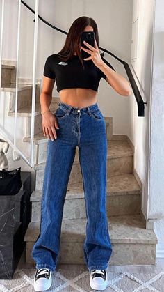 Dark Blue Baggy Jeans Outfit, High Waisted Wide Leg Jeans Outfit, Denim Pants Outfit, Wide Leg Jeans Outfit, Baggy Jeans Outfit, High Waisted Wide Leg Jeans, Bootleg Jeans, The Flare, 2024 Outfits