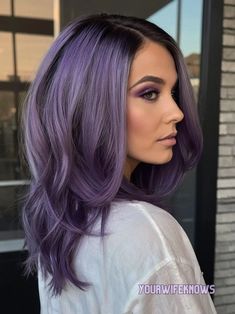 Violet Hair With Highlights, Spring Hair, Grey Hair With Purple Highlights, Purple Bob, Easy Hair Color, Lilac Hair, Lavender Hair, Hair Color Purple, Hair Color Techniques