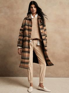 Oversized Plaid Italian Melton Coat | Banana Republic Plaid Coat Outfit, Black Blazer Style, Plaid Winter Coat, Womens Winter Coats, Long Black Blazer, Green Peacoat, Plaid Wool Coat, Grey Leather Jacket, Leopard Jacket