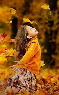 Autumn Photography Portrait, Fall Portraits, Foto Poses, Airbrush Art, Childrens Photography, Fall Photoshoot, Shooting Photo, Fall Pictures, Fall Kids