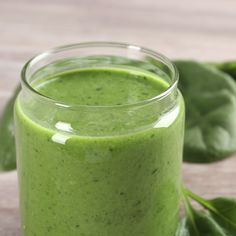 Healthy Avocado Smoothie, Peach Mango Smoothie, Chocolate Avocado Smoothie, Kale Smoothie Recipes, Avocado Smoothie Recipe, Yummy Green Smoothie, Sweet Smoothies, Recipes Holiday