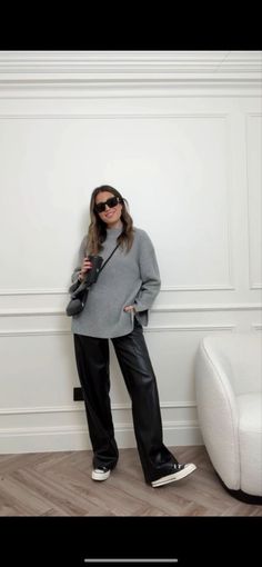 Wide Leather Trousers Outfit, Trousers Street Style, Leather Trousers Outfit, Trainers Outfit, Trousers Outfit, Trouser Outfit, Black Wide Leg Trousers, Grey Jumper