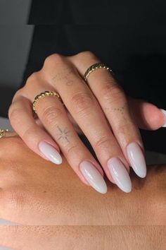 Manicure Tutorials, Sheer Nails, Milky Nails, Cream Puff, Cream Nails, Almond Nail, Neutral Nails, Stick On Nails, Nail Arts